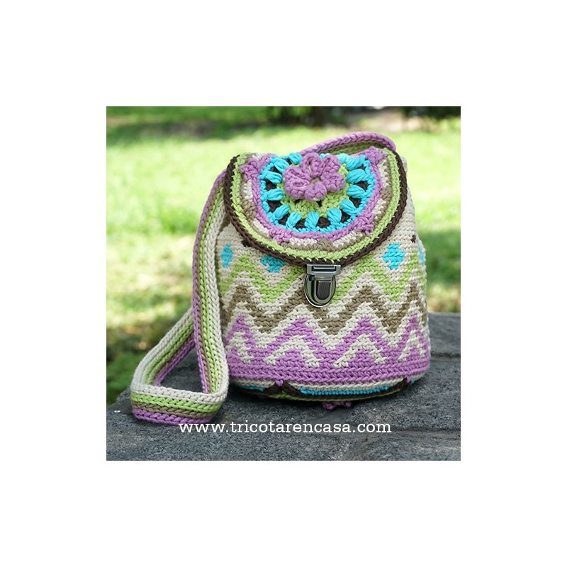 Bolsos con discount aplicaciones de crochet